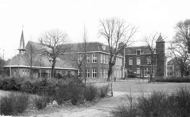 Paneel 01: Het Albertusgebouw – Oudheidkundige Vereniging Didam